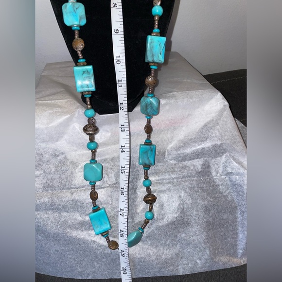 Vintage Moroccan Turquoise Stone Necklace - Picture 3 of 3